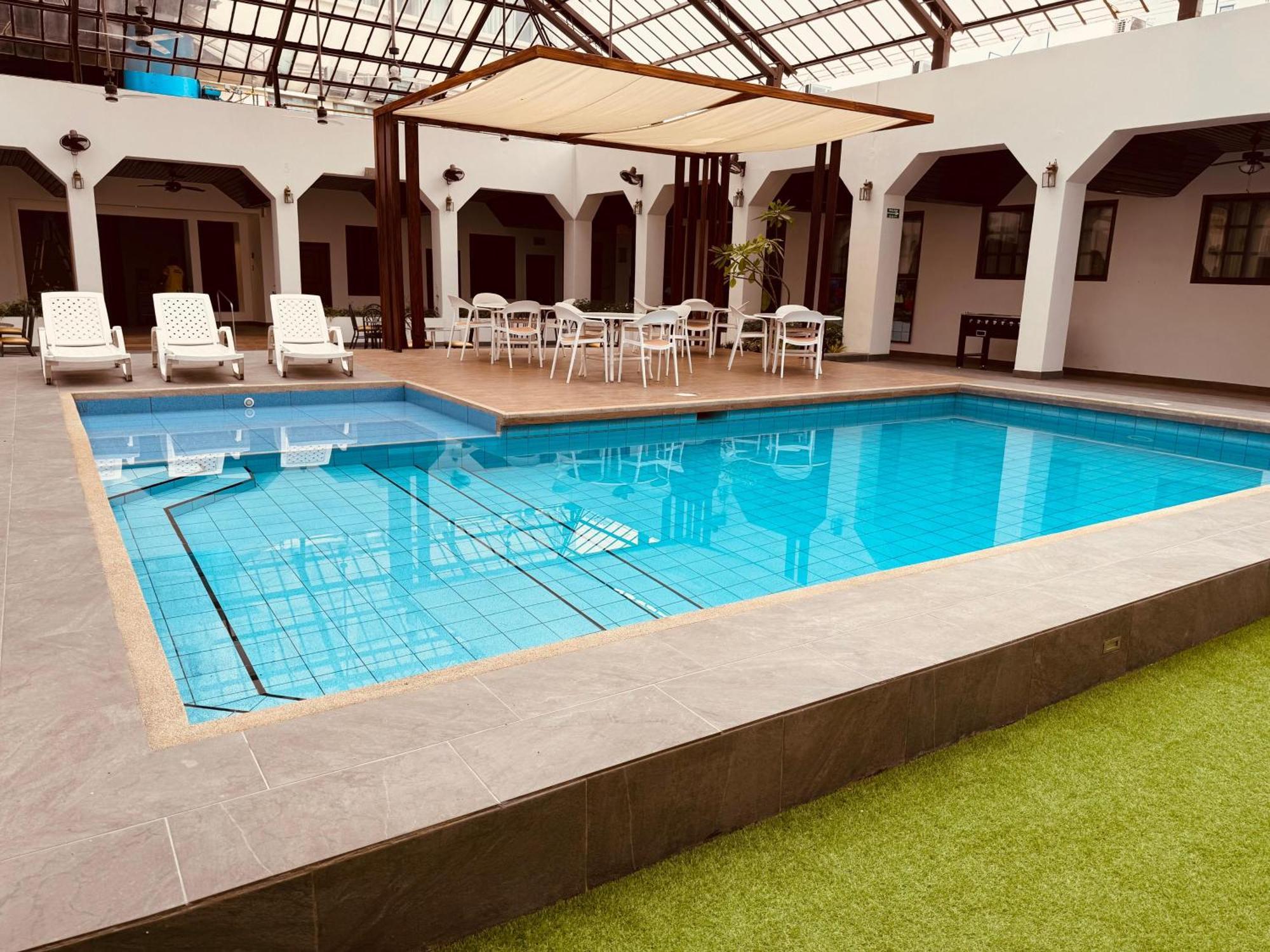 Hotel Ramada Γκουαγιακίλ Εξωτερικό φωτογραφία