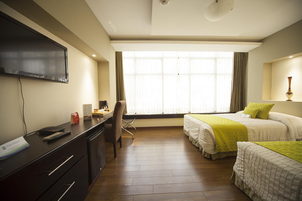 Hotel Ramada Γκουαγιακίλ Εξωτερικό φωτογραφία